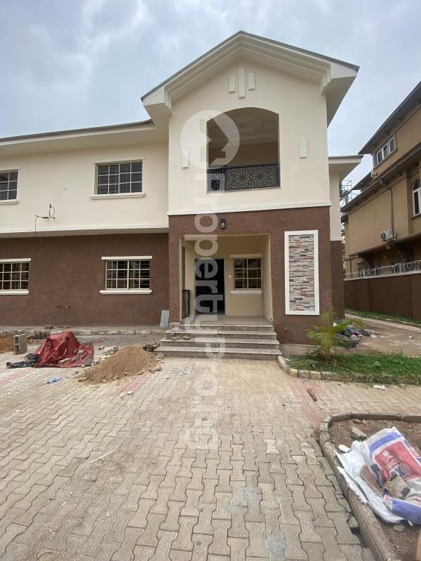 4 bedroom House for rent Gwarinpa Abuja