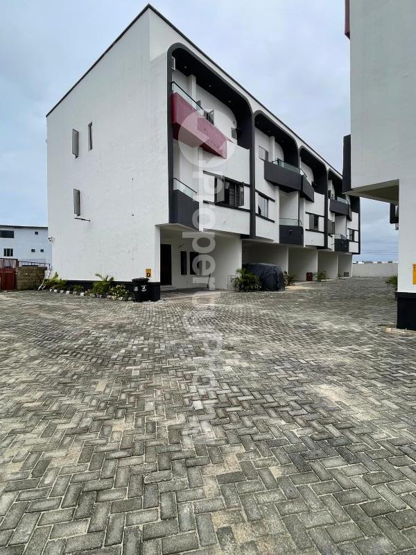 4 bedroom House for rent Orchid Lekki Lagos