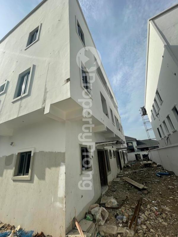 4 bedroom Flat / Apartment for sale Mende Maryland Lagos - 0