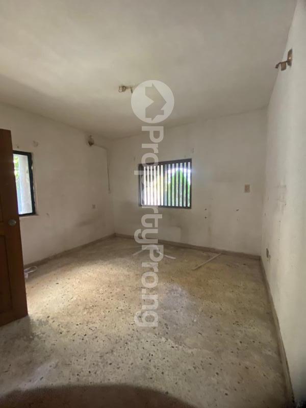 Flat / Apartment for rent Kazeem Street Igbo-efon Lekki Lagos