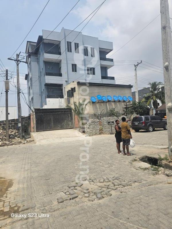 2 bedroom Flat / Apartment for rent Ologolo Lekki Lagos