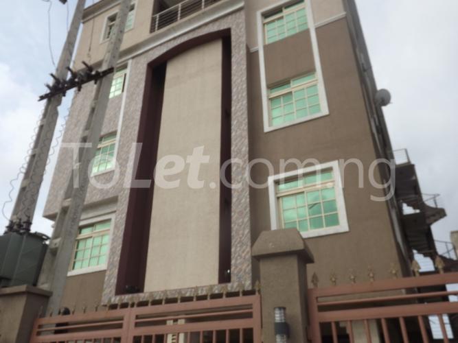 3 bedroom Flat / Apartment for rent Borno Way Yaba Yaba Lagos - 0