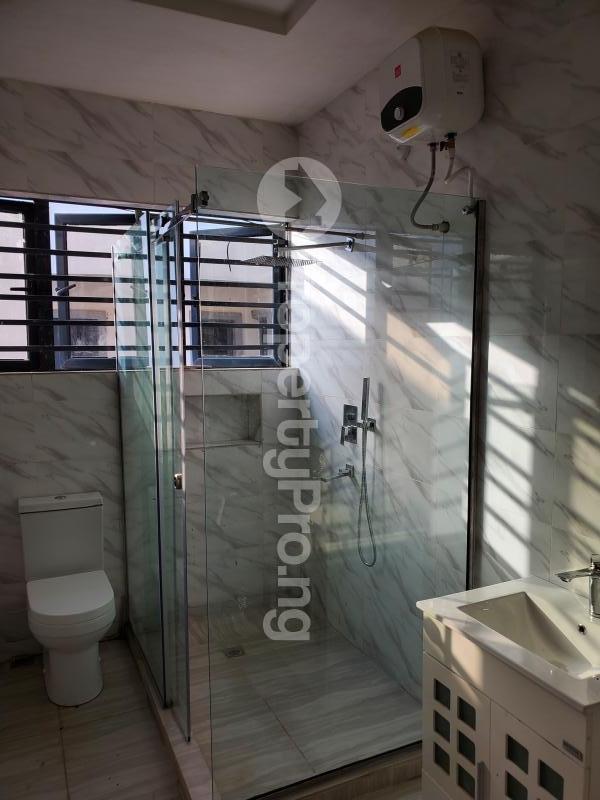 4 bedroom House for sale Off 7up Olubadan Avenue Oluyole Estate Ibadan Oyo