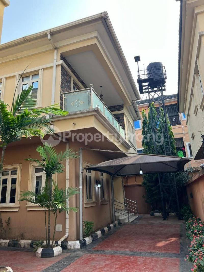 5 bedroom House for sale Chevron Lekki Lagos