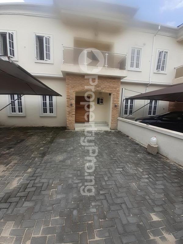 4 bedroom House for rent Sangotedo Lagos