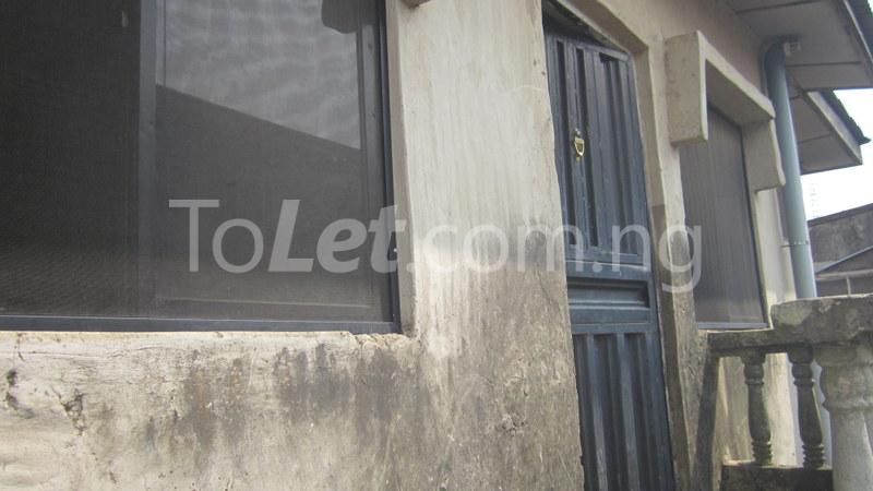 2 bedroom Commercial Property for rent Oluwakemi Along Estate Road,alapere Ketu Kosofe/Ikosi Lagos