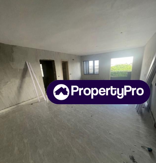3 bedroom Flat / Apartment for sale Off Ogunlana Drive, Surulere Lagos