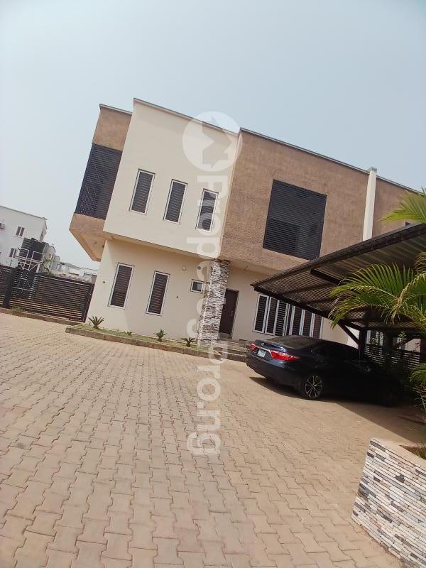 4 bedroom House for sale Diplomatic Zone Katampe Ext Abuja