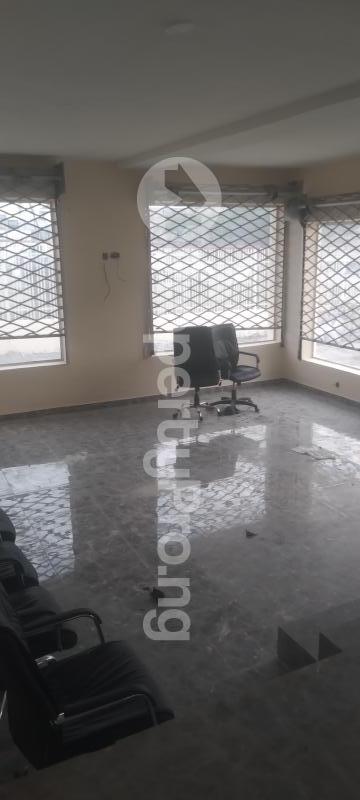 3 bedroom Commercial Property for rent Street Garki 1 Abuja