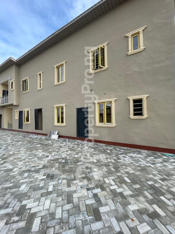 2 bedroom House for rent Jide Street Majek Sangotedo Lagos