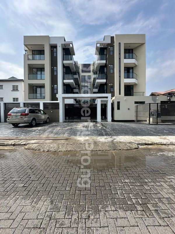3 bedroom Flat / Apartment for sale Lekki Phase 1 Lekki Lagos