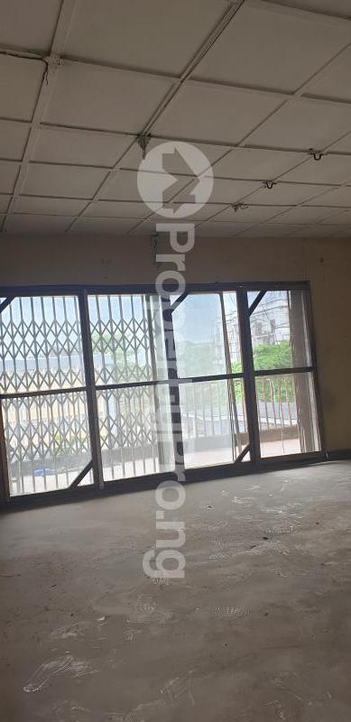 3 bedroom Flat / Apartment for rent By Commercial Avenue, Sabo, Yaba ( Close To Ozone Cinemas) Sabo Yaba Lagos