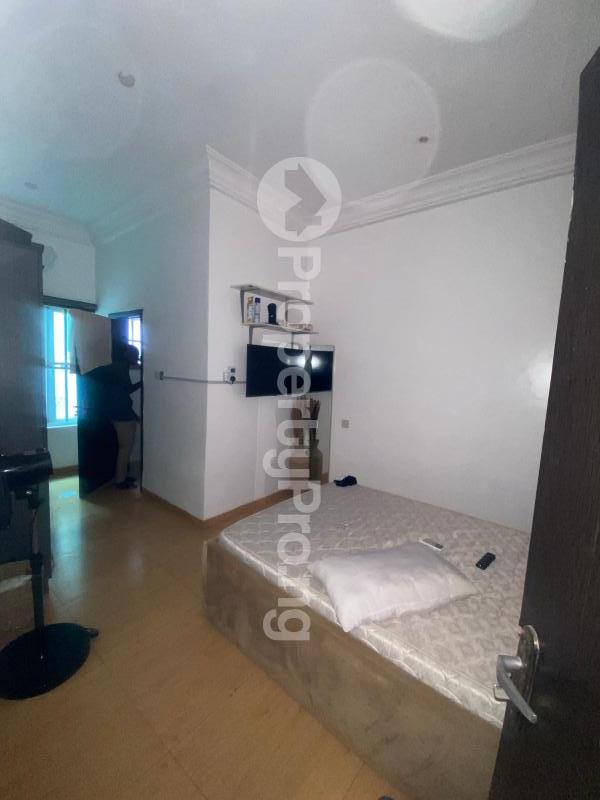 1 bedroom Flat / Apartment for rent chevron Lekki Lagos