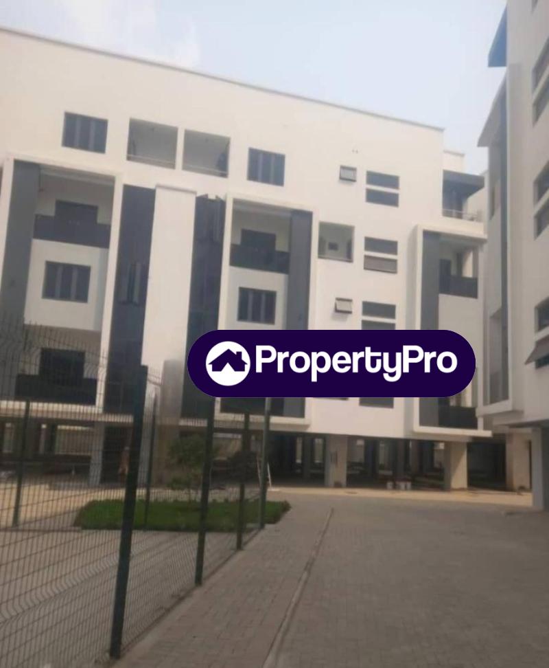 4 bedroom House for sale Olaleye New Town Estate, Iponri, Surulere Lagos