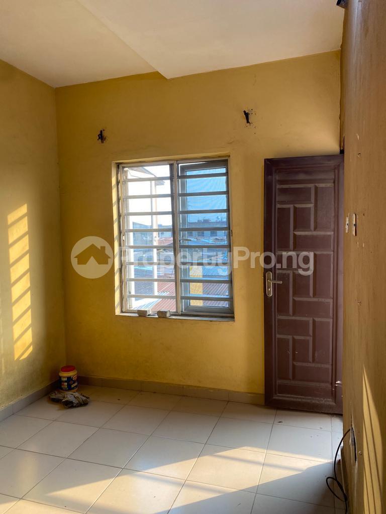 1 bedroom Flat / Apartment for rent Ilaje Bariga Shomolu Lagos