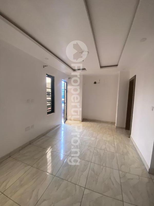 2 bedroom Flat / Apartment for rent  Ologolo Lekki Lagos