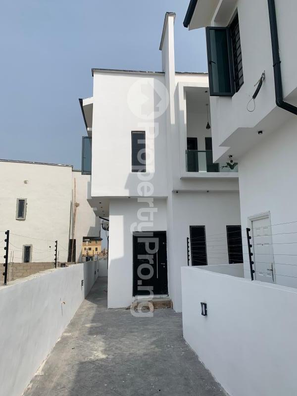 4 bedroom House for sale Lekki Phase 2 Lekki Lagos