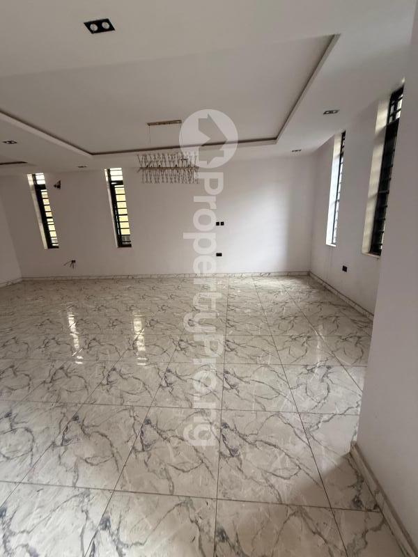 4 bedroom House for sale 4 Bedroom Terrace Duplex For Sale Osapa london Lekki Lagos