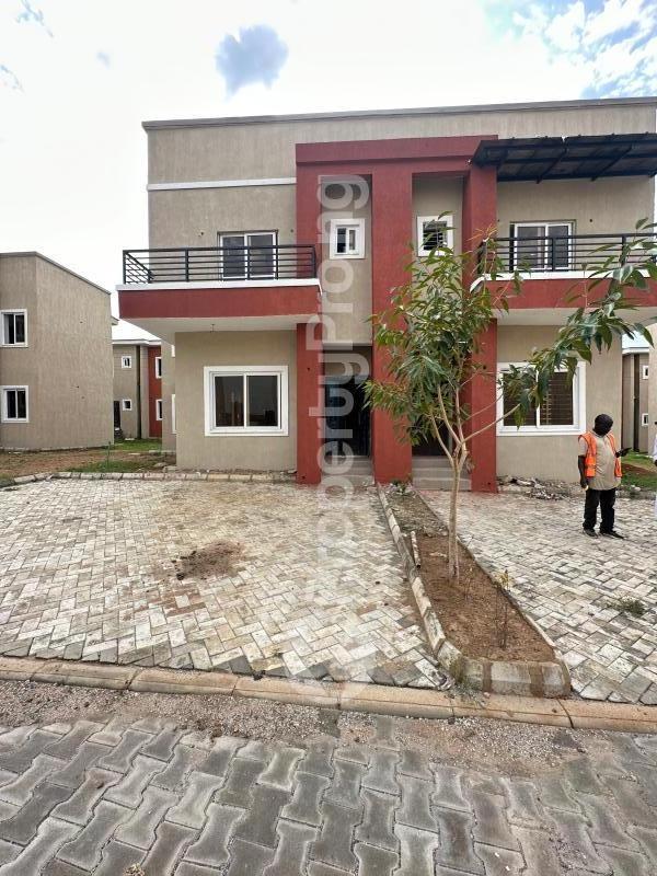 4 bedroom House for sale Lokogoma Abuja