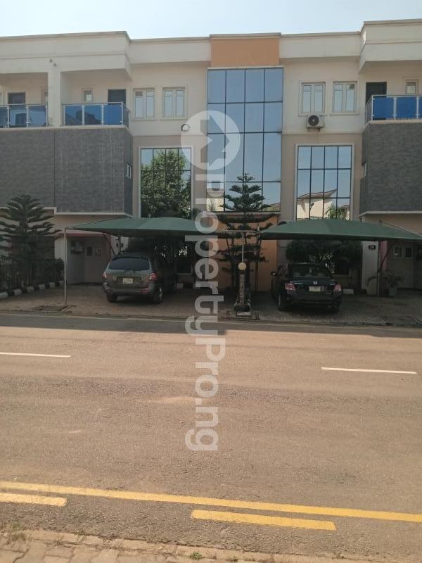 3 bedroom House for rent Apo Gudu District By Ceadercrest Hospital Apo Abuja