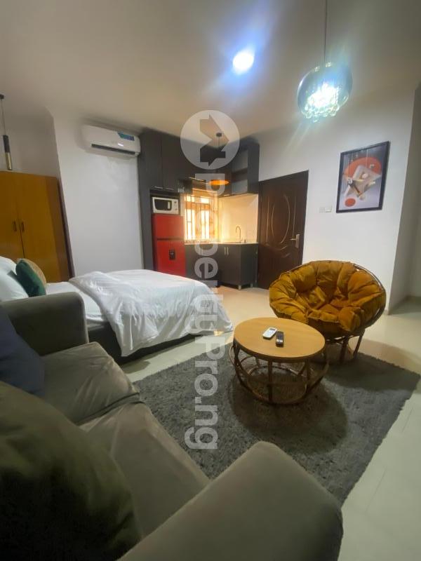 1 bedroom Flat / Apartment for rent Off Admiralty Lekki Phase 1 Lekki Lagos