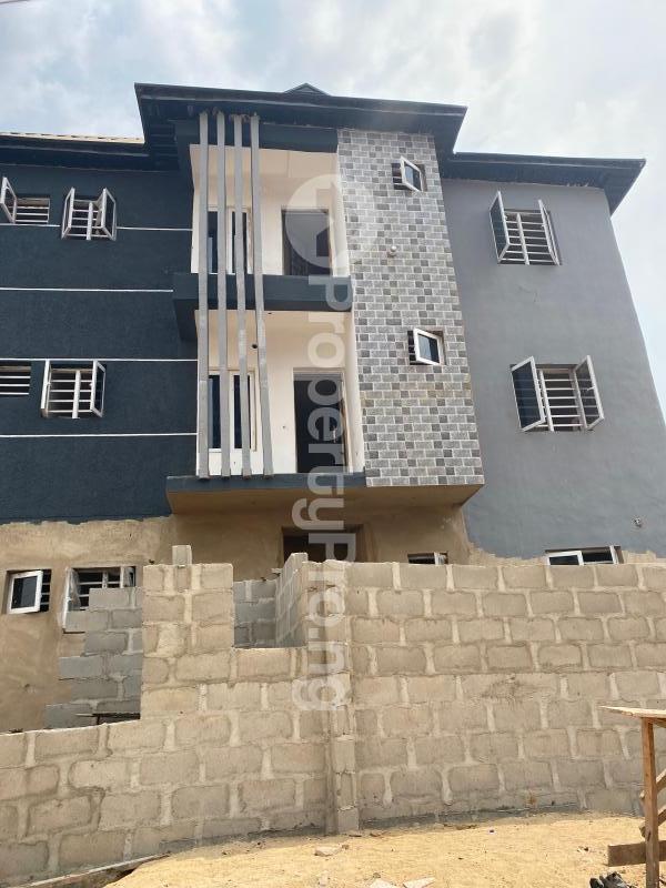 1 bedroom Flat / Apartment for sale Ogudu Lagos
