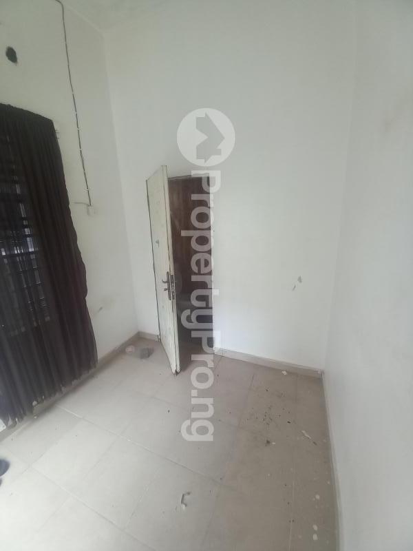 1 Bedroom Flat / Apartment in Osapa london Lekki Lagos Flat