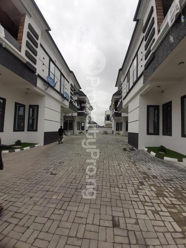 4 bedroom House for sale Orchid Road Ikota Lekki Lagos