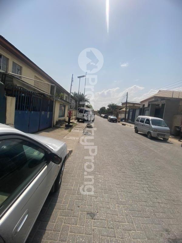 House for sale Off Bode Thomas Surulere Lagos - 0