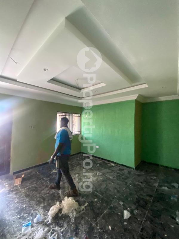 3 bedroom Flat / Apartment for rent Olayiwola Avenue, Omolayo Estate Akobo Ibadan Oyo