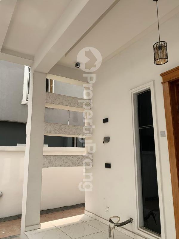 5 bedroom House for sale   Osapa london Lekki Lagos