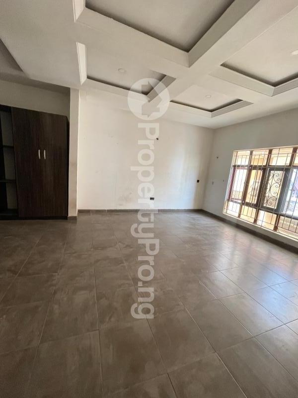 1 bedroom Flat / Apartment for rent Opposite Victory Park Osapa london Lekki Lagos