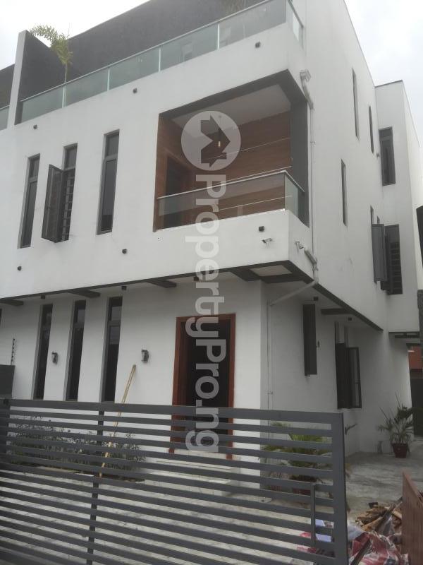 4 bedroom House for rent Agungi Estate Lekki Lagos