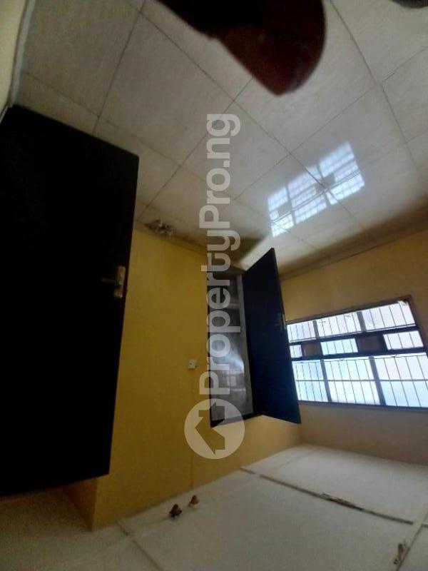 3 bedroom Flat / Apartment for rent Palmgroove Shomolu Lagos - 1