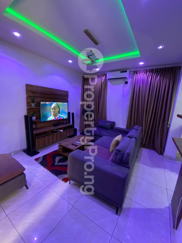 2 bedroom Flat / Apartment for shortlet Alagomeji Yaba Lagos