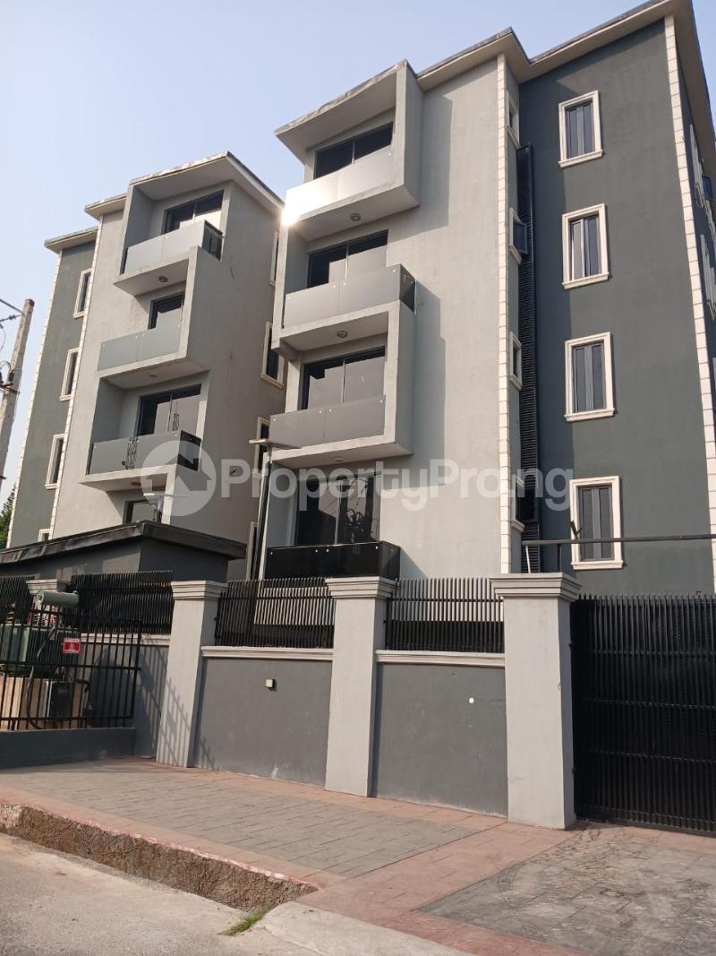 3 bedroom House for rent Shonibare Estate Maryland Lagos