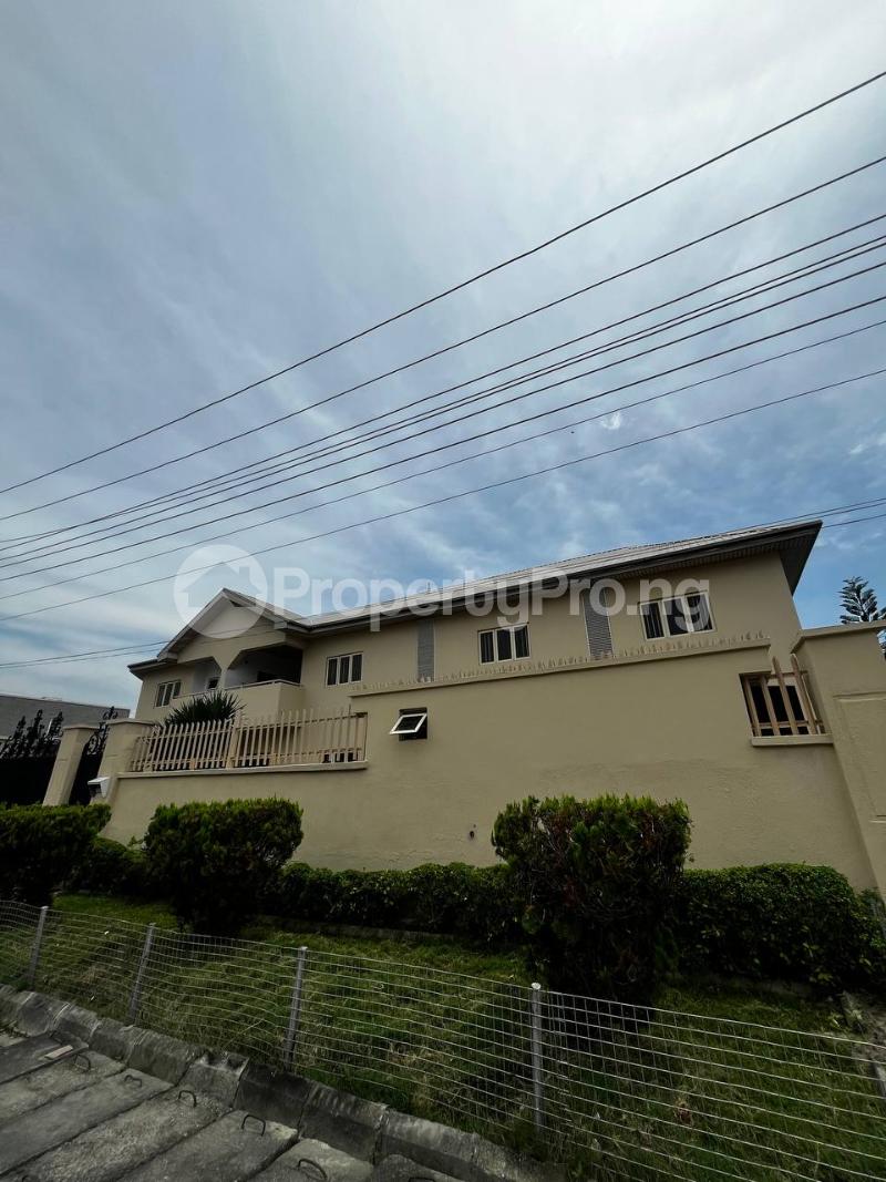 3 bedroom Flat / Apartment for rent Lekki Phase 1 Lekki Lagos