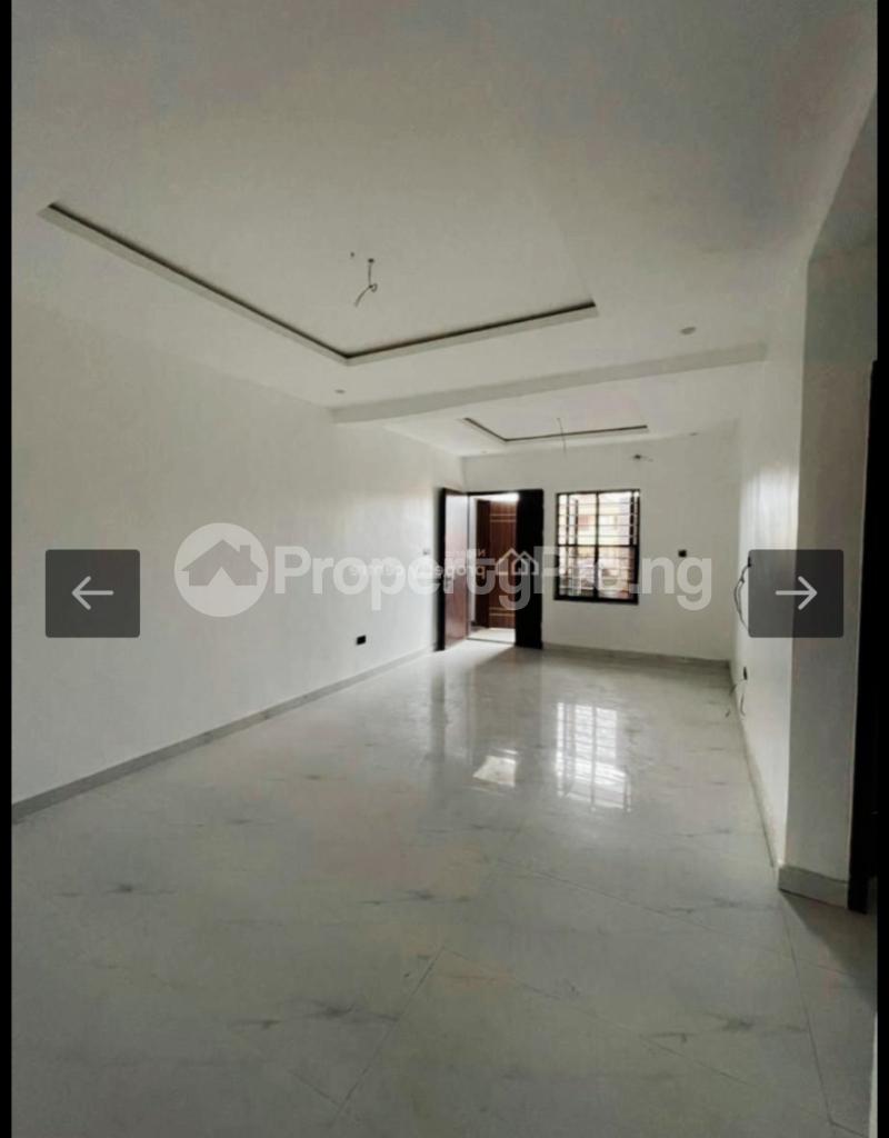2 bedroom House for rent Igbo-efon Lekki Lagos