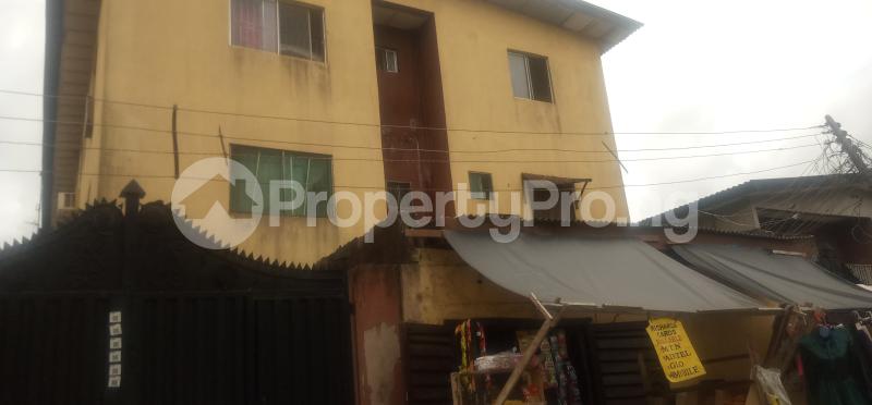 3 bedroom House for sale Oladosun Sanusi Street Off Akanro Street, Ilasamaja Mushin Lagos
