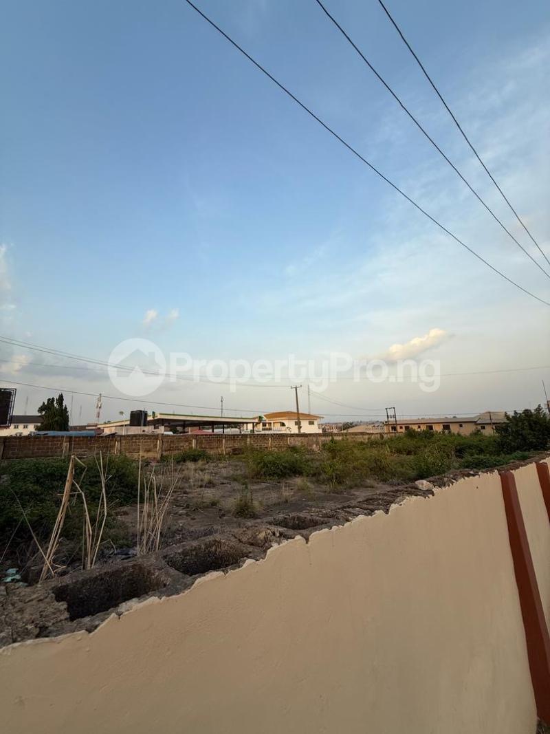 Land for sale Idi Ape Road, Agodi Ibadan Oyo