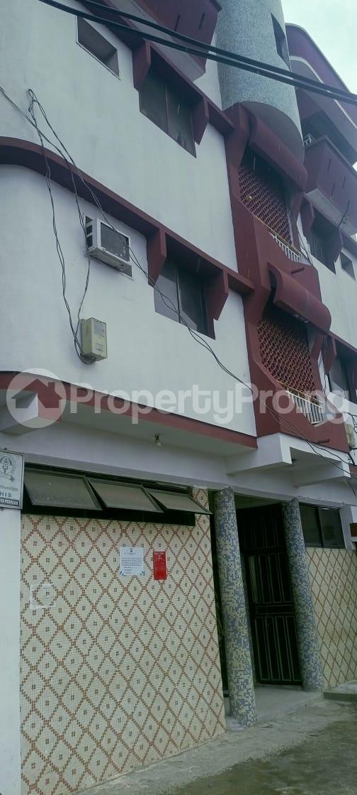 10 bedroom Commercial Property for rent Iganmu Orile Lagos - 0