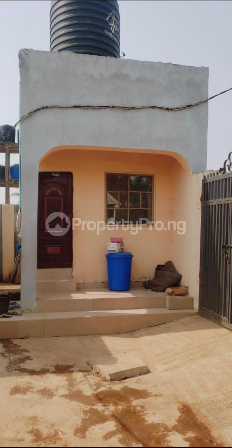 1 Bedroom Flat / Apartment in Akure Ondo Flat / Apartment for sale in