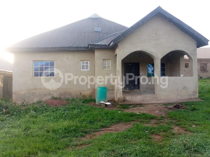 House for sale Island Estate Apete Ibadan Oyo - 8