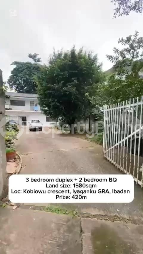 House for sale Iyanganku Ibadan Oyo