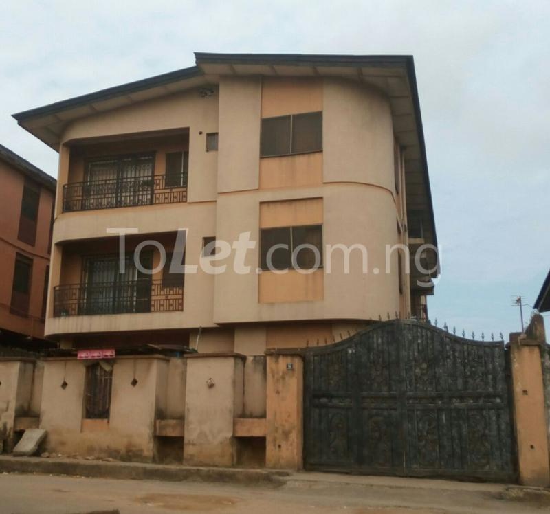 3 bedroom Flat / Apartment for rent Off Oyenubi Street Gbagada Gbagada Lagos
