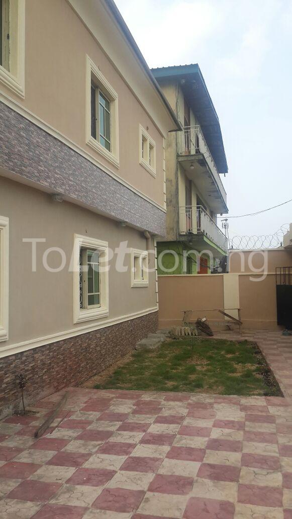 3 bedroom Flat / Apartment for rent Off Ifako Bus Stop Ifako Agege Lagos