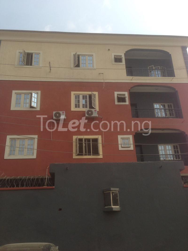 3 bedroom Flat / Apartment for rent Fola Agoro Fola Agoro Yaba Lagos