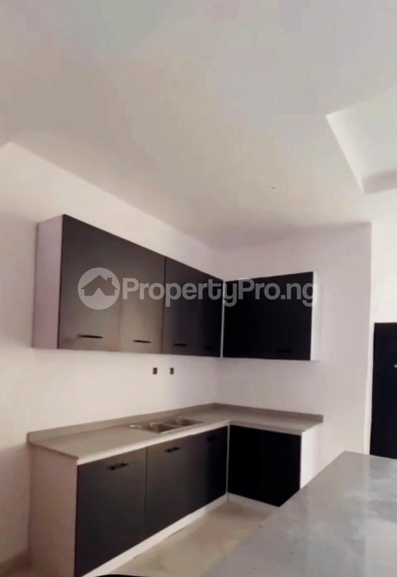 3 bedroom House for rent Opposite Osapa, Before Chevron Ologolo Lekki Lagos