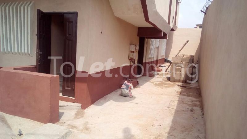 3 bedroom Flat / Apartment for rent By Onike Sabo Yaba Lagos