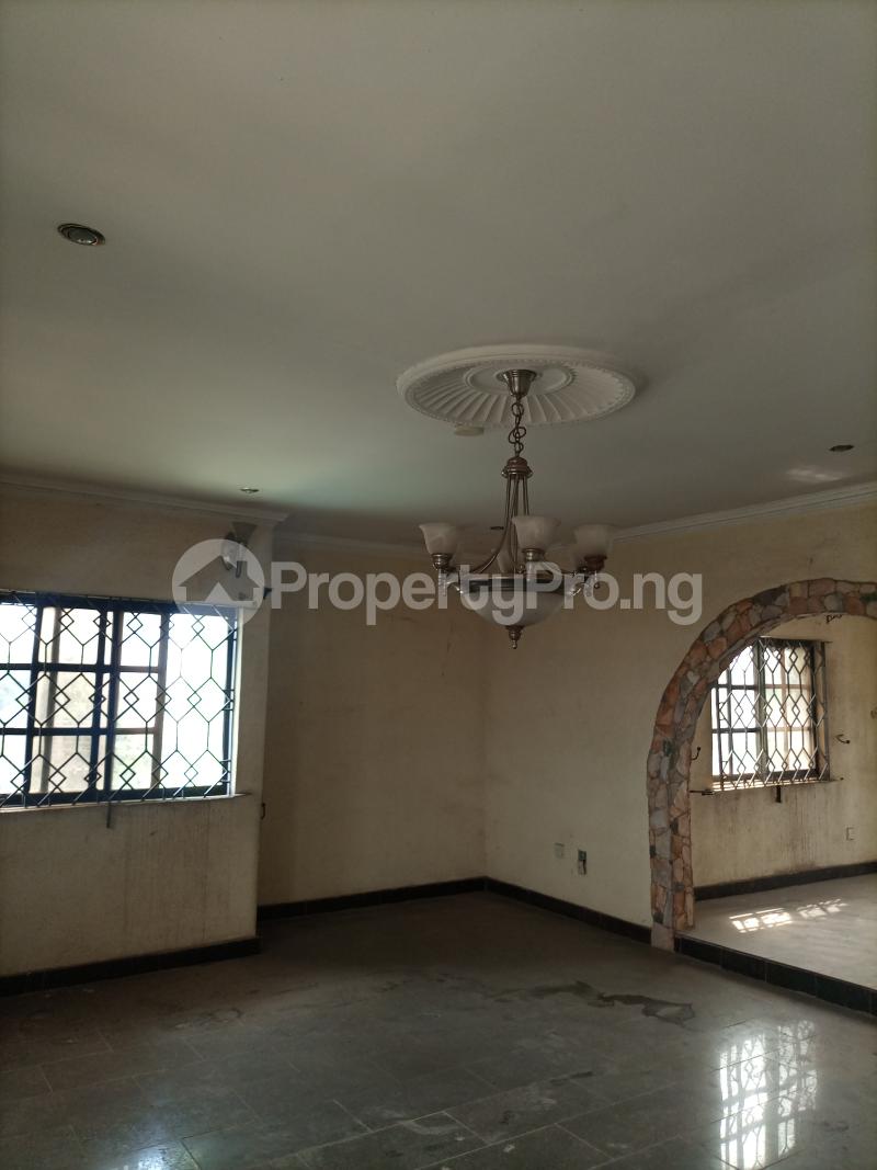 3 bedroom Flat / Apartment for rent Jolasco Bus Stop, Osolo Town, Akute Yakoyo/Alagbole Ojodu Lagos